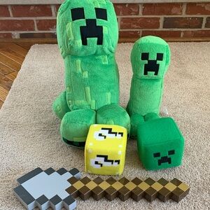 Minecraft Plush Creeper Toy lot